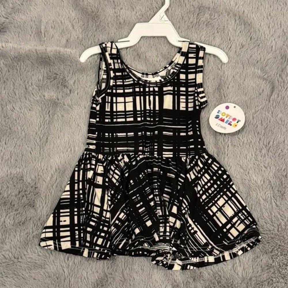 Dot Dot Smile Black and White Plaid Dress